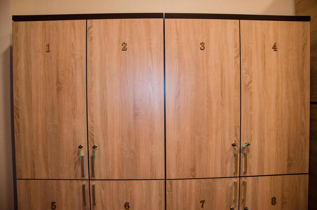 Nicehostel Aktobe Bagian luar foto